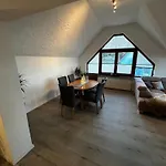 Zwei Schoene In Der Naehe Von Winterberg Апартаменты *