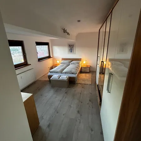 Zwei Schoene In Der Naehe Von Winterberg * Rengershausen